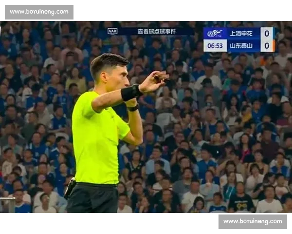 一口口水 + 四次 VAR:申花 2-2 大连的争议风暴 一口口水 + 四次 VAR:申花 2-2 大连的争议风暴