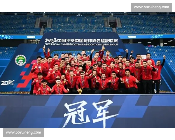 44 球冲冠！海港若夺冠将破中超最 “脆” 冠军纪录